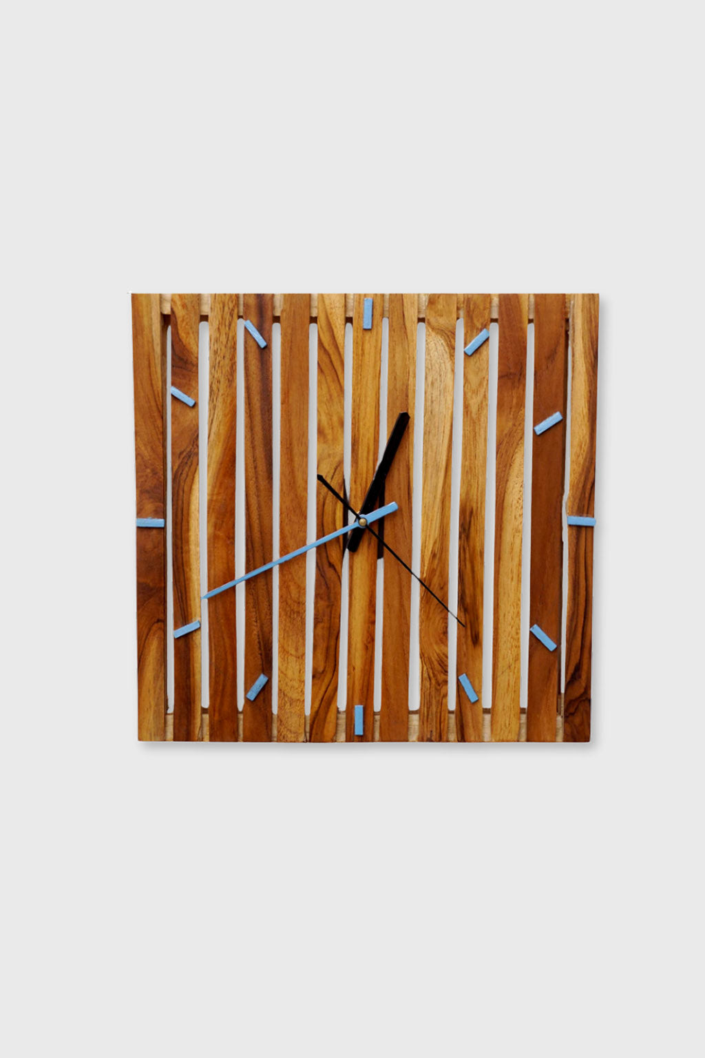 Handcrafted slatted design wall clock – Exoticura India