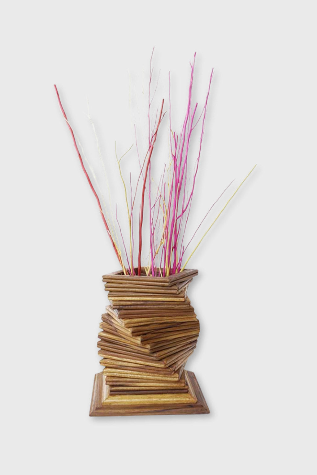 Handcrafted minimalist wooden vase design – Exoticura India