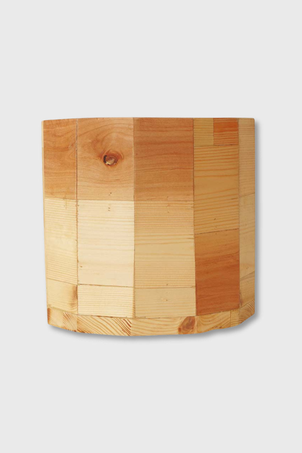 Premium wooden round planter for balcony decor – Exoticura
