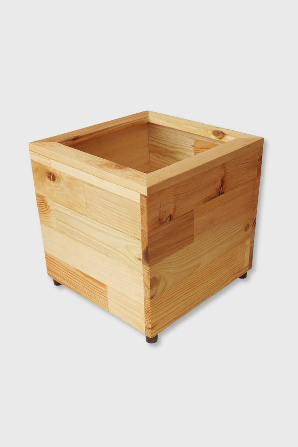 Stylish wooden cube planter for modern home decor – Exoticura